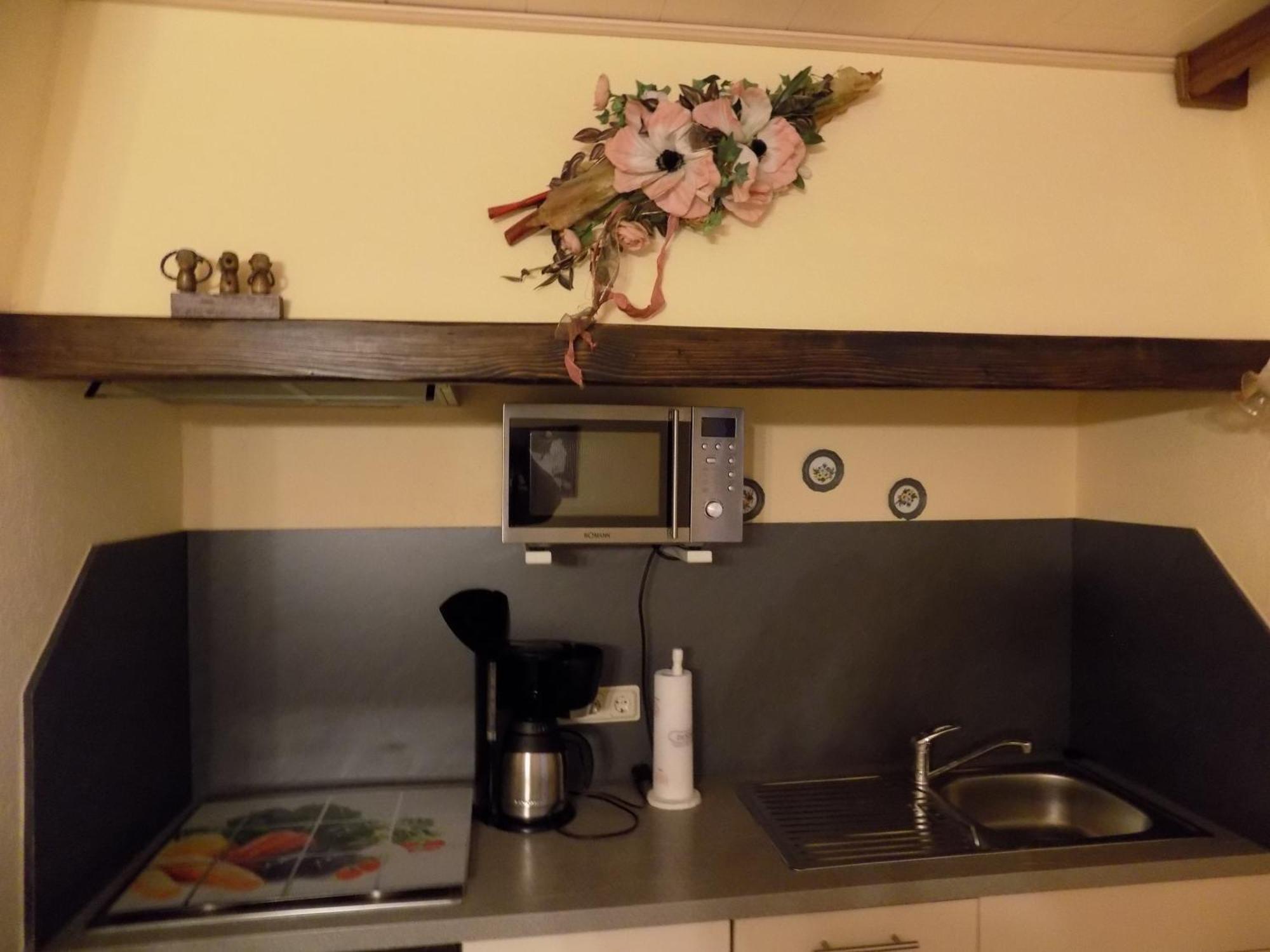Haus Alexandra Appartement Schoneberg  Buitenkant foto
